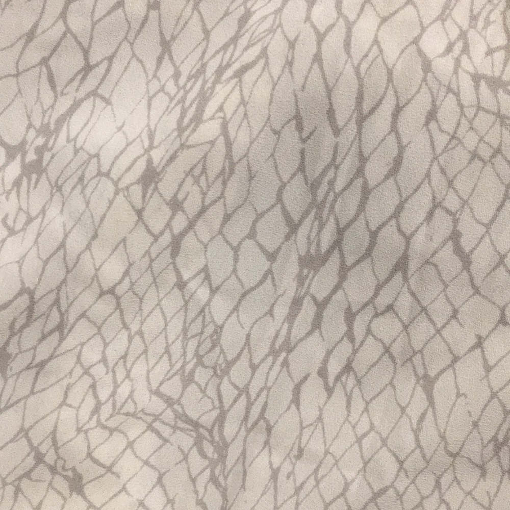 ARITZIA // BABATON Gray Print  Neck Tie Blouse XXS - Picture 3 of 4